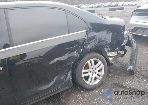 2017 Volkswagen Jetta 1.4T S z USA, uszkodzony, nr VIN 3VW167AJ3HM247599